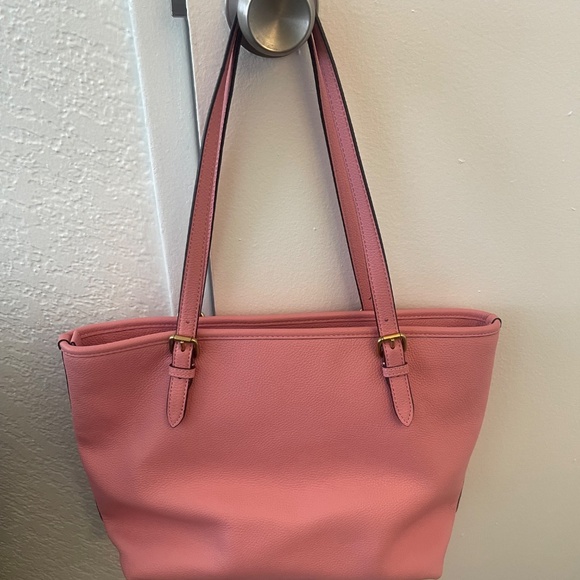 COACH Taylor Polished Pebbled Leather Tote Bag -Bubblegum Color - Picture 3 of 7